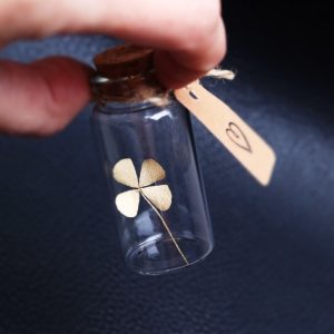 Gift Lucky Charm Real 4 Leaf Clover Gold Good Luck